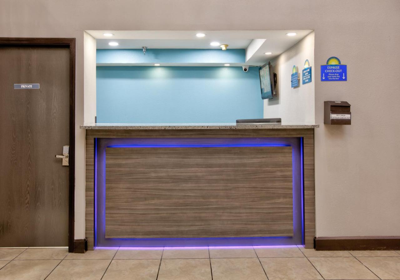 Days Inn By Wyndham Tunica Resorts Robinsonville Экстерьер фото