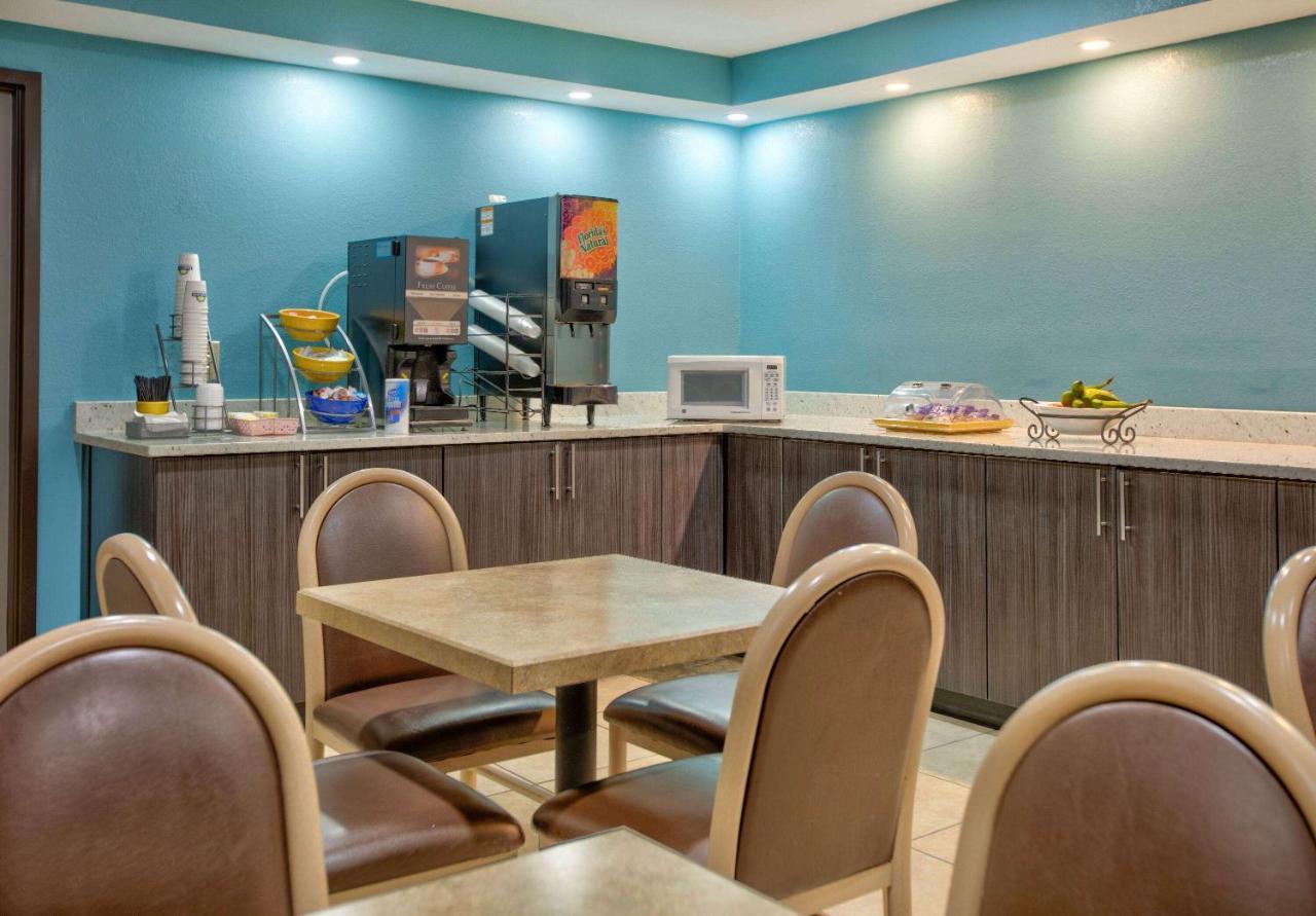 Days Inn By Wyndham Tunica Resorts Robinsonville Экстерьер фото